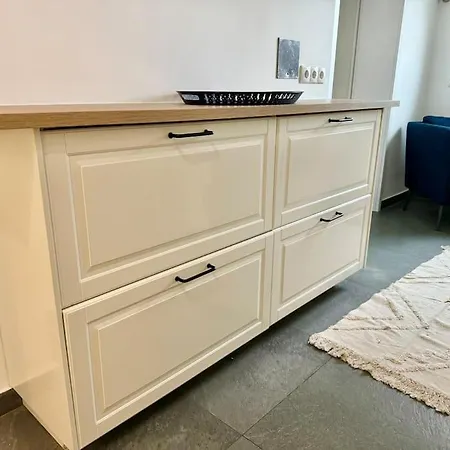Apartment Happy Near Airport